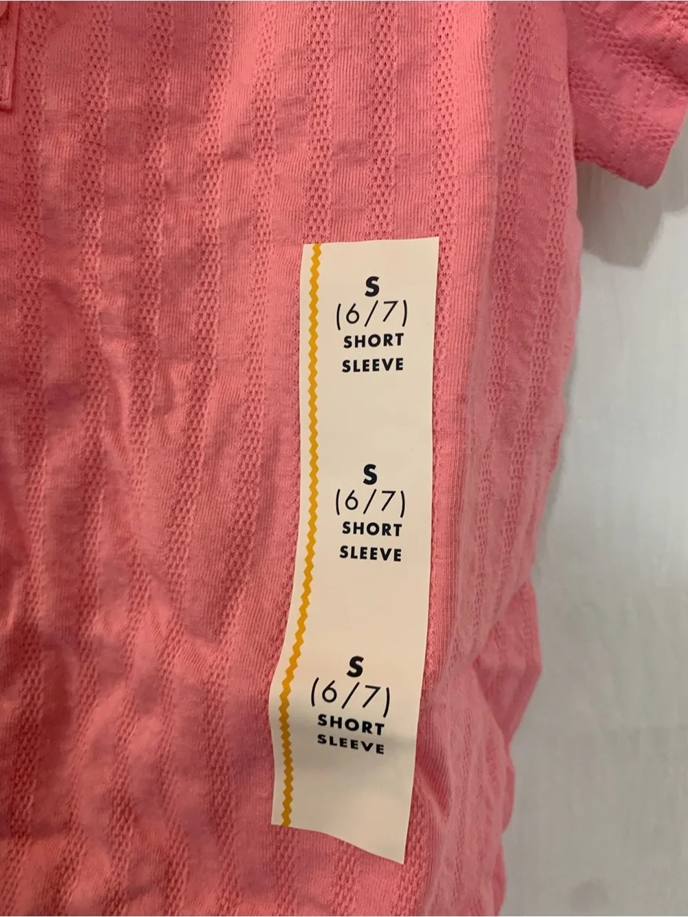 Cat & Jack NWT’s girl’s size small 6/7 short sleeve